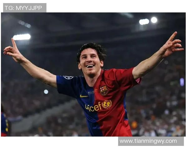 梅西同届足球明星的辉煌成就与传奇故事回顾